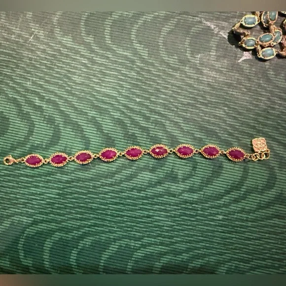 Kendra Scott Gold link Bracelet with Purple Stones - Picture 2 of 4